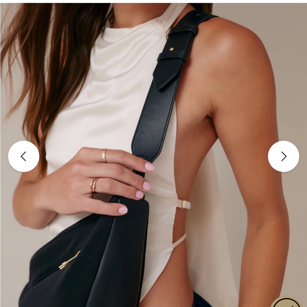 Bandolier Daphne Crossbody Bag - Picture 2 of 7